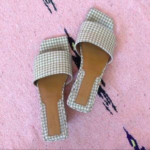 Jaggar Pistachio Houndstooth Mules